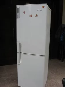 “Dicas para personalizar um frigobar usado e deixá-lo com a sua cara”插图