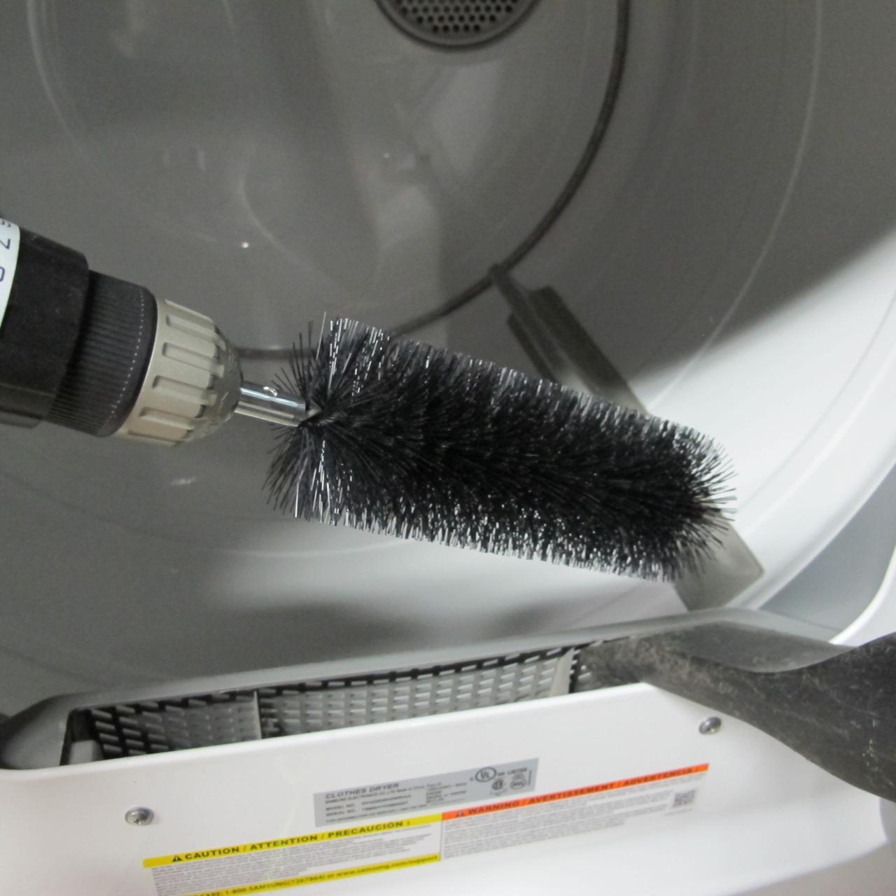 clean lint out of dryer