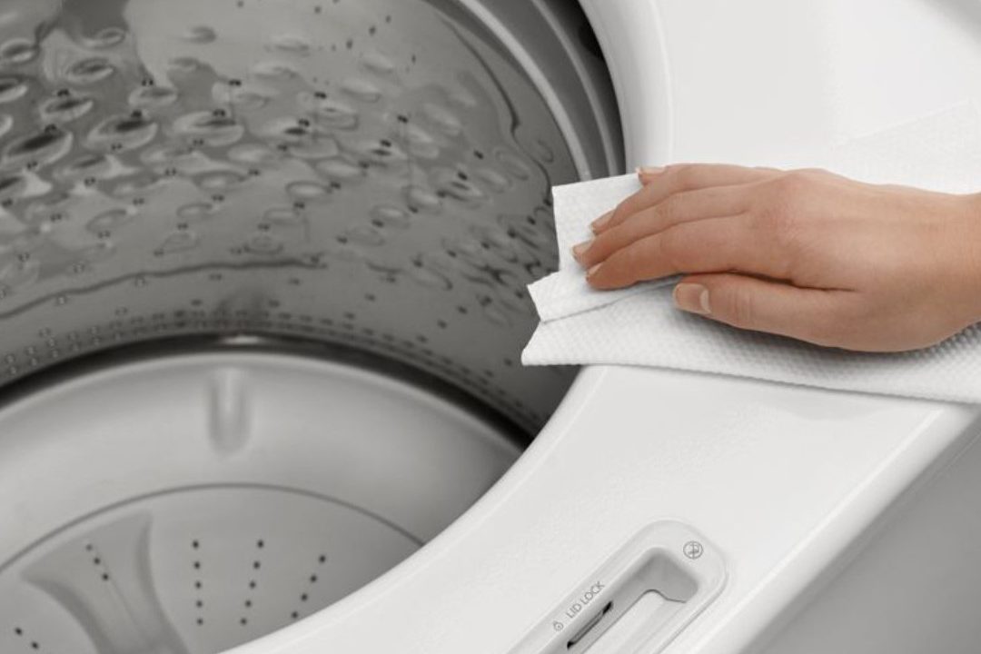 clean a washing machine