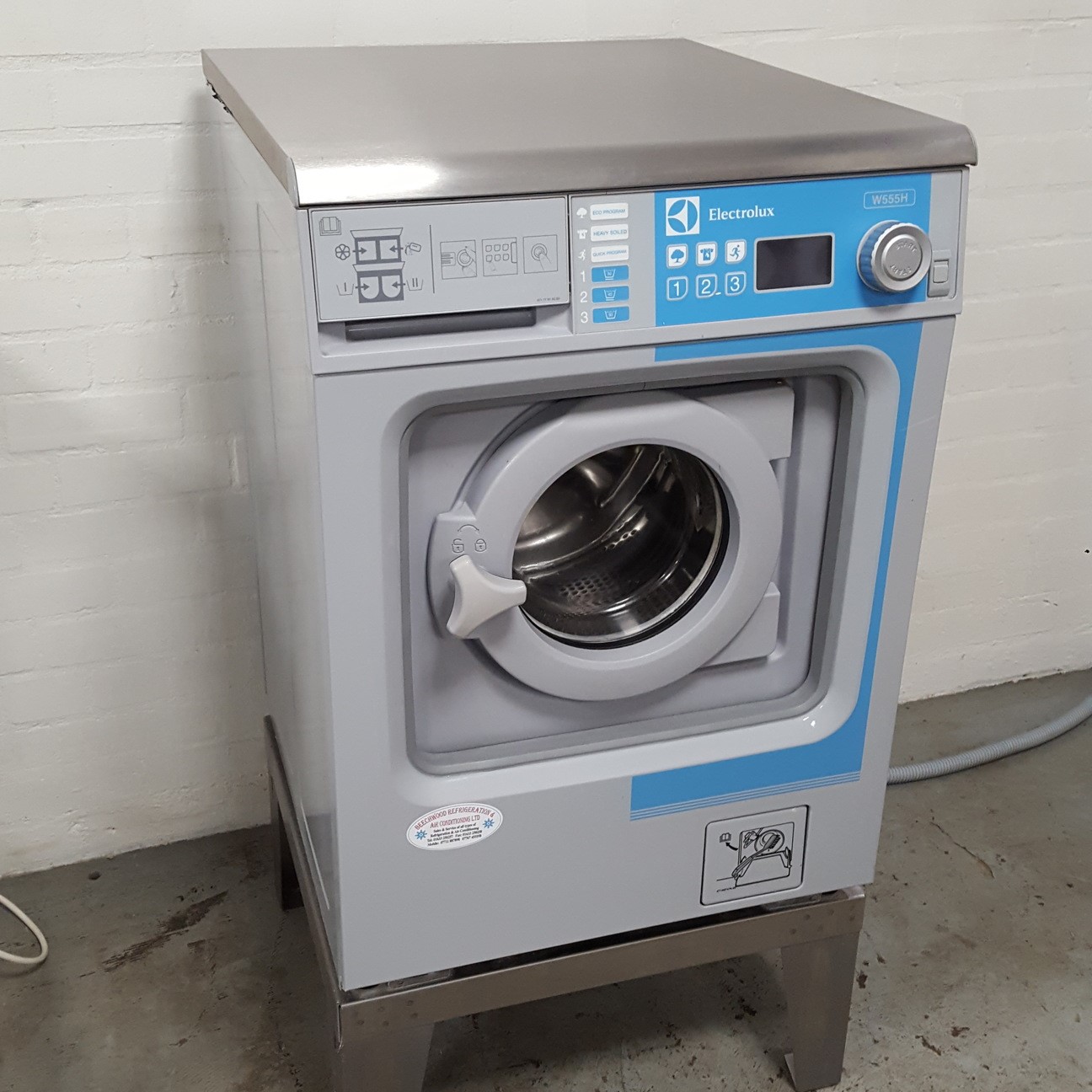 industrial washing machine