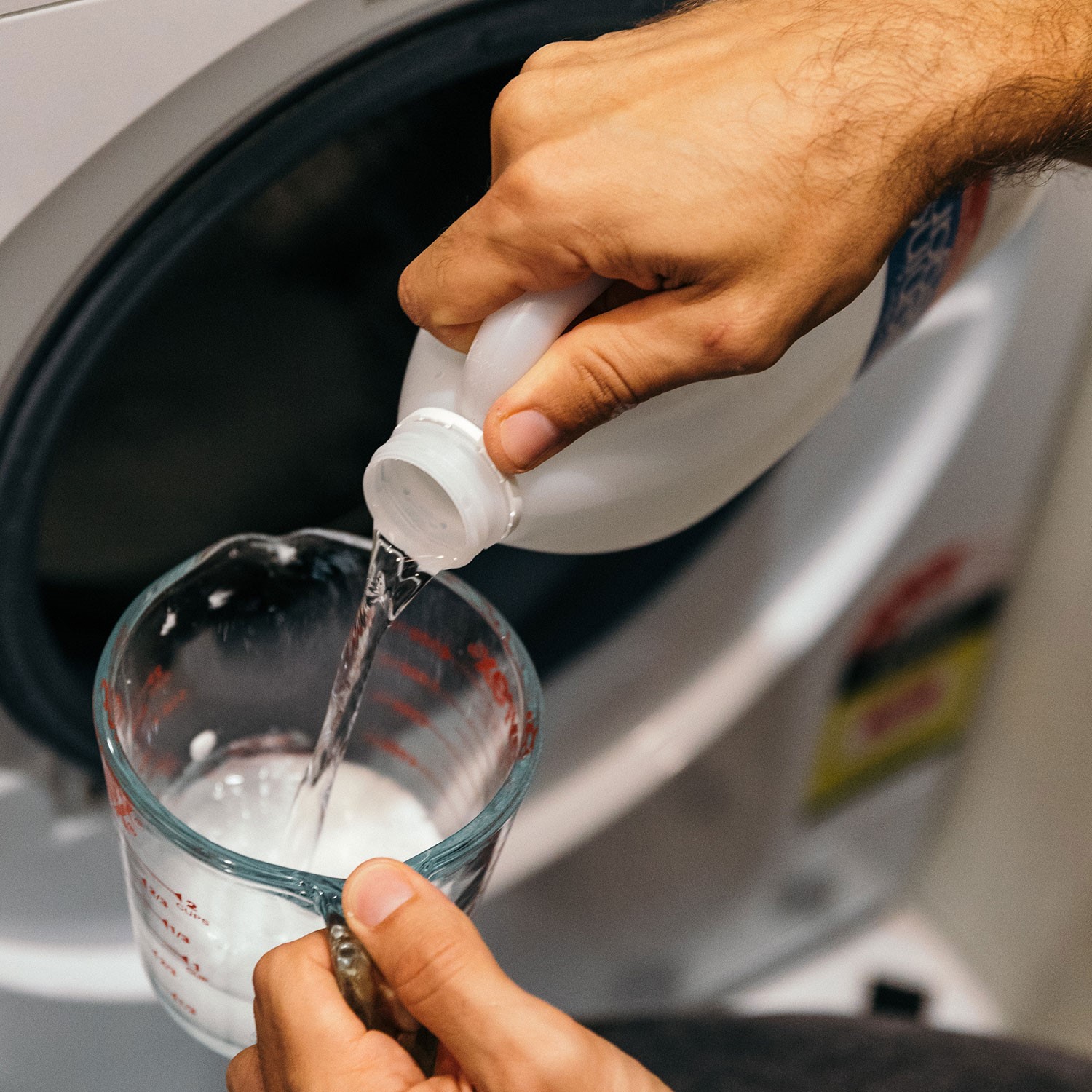 vinegar in washing machine