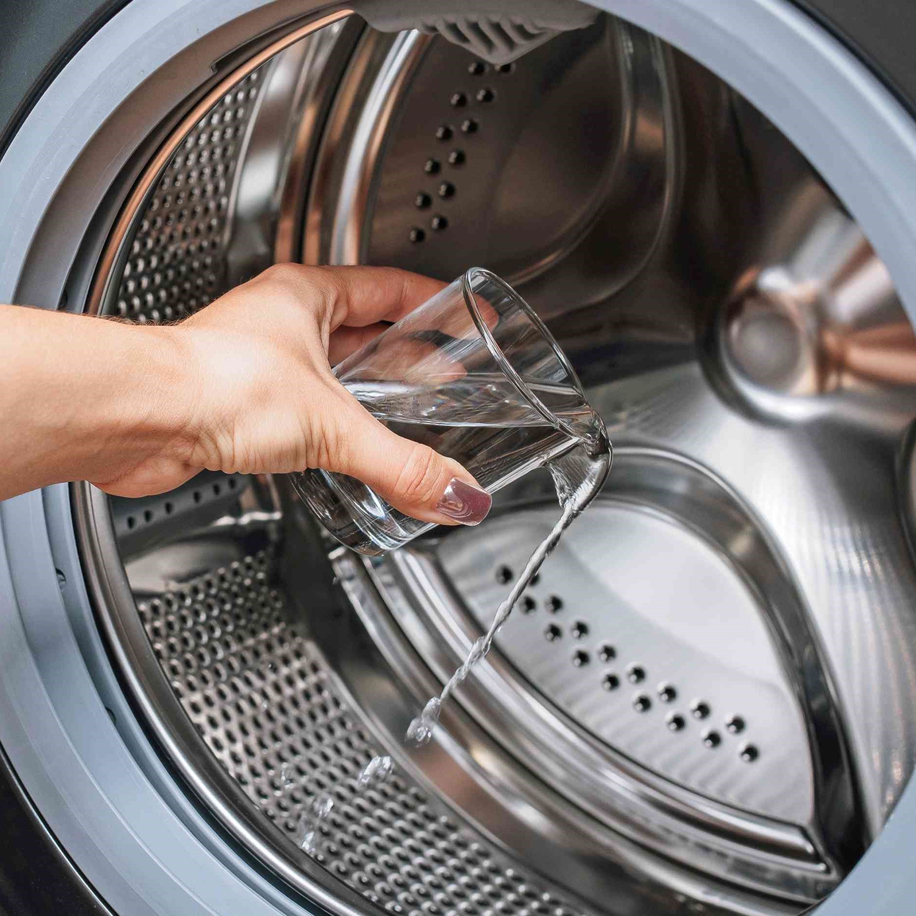 vinegar in washing machine