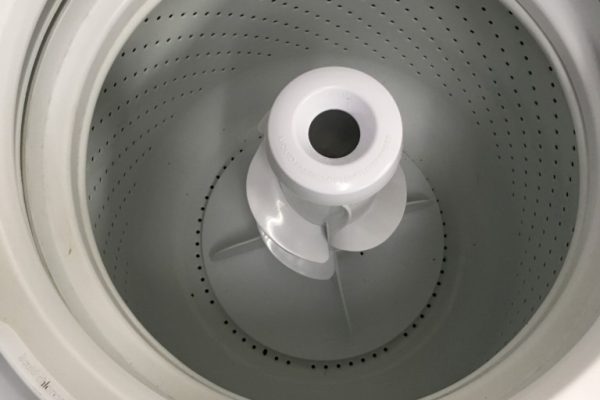 washing machine with agitator